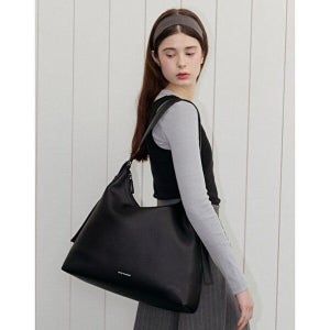 질바이질스튜어트 [질바이질스튜어트]질 바이 질스튜어트 [반값세일][하퍼] 라지 숄더백 (보부상가방)  (JLBA5E245BK)