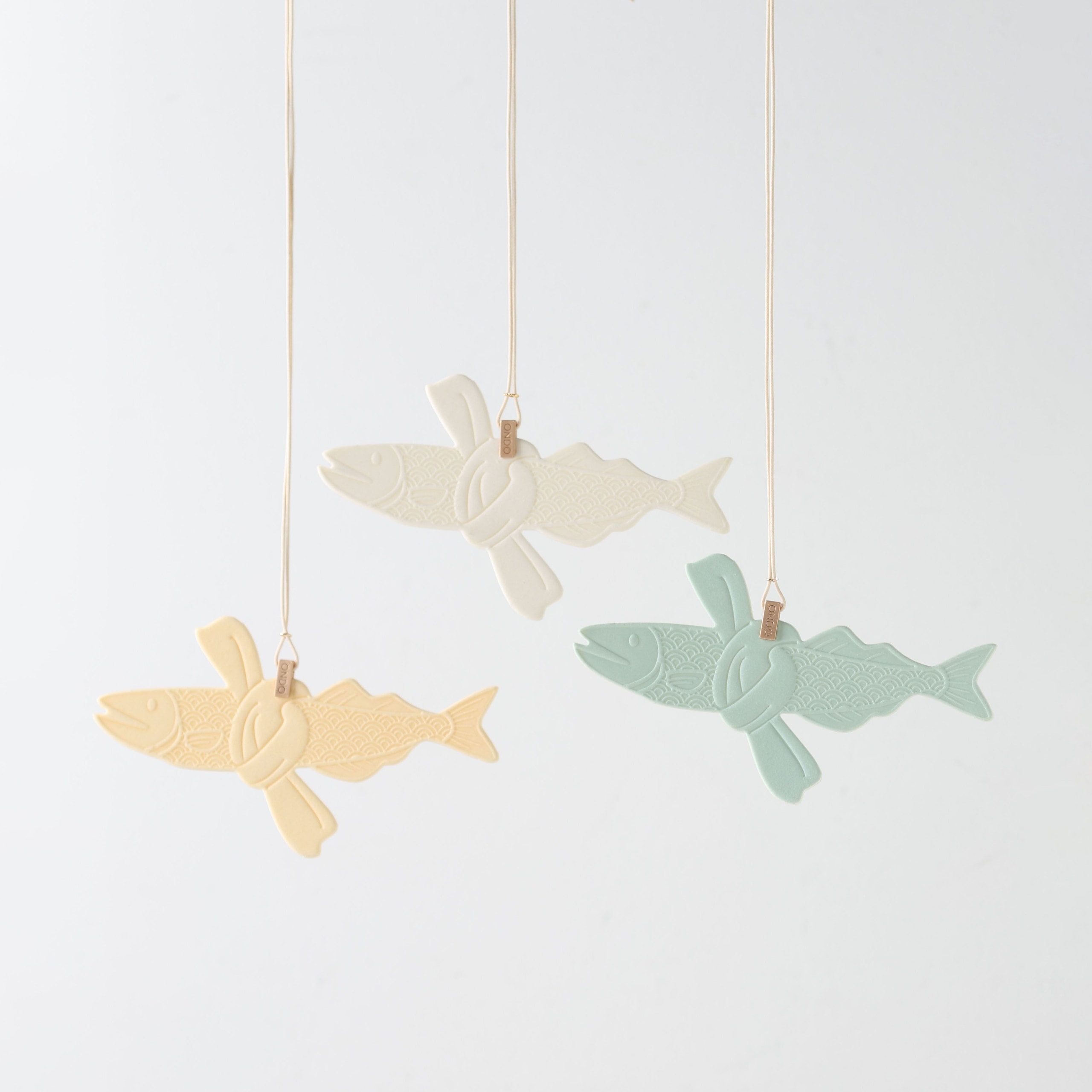 오늘의 온도 자개 액막이 명태