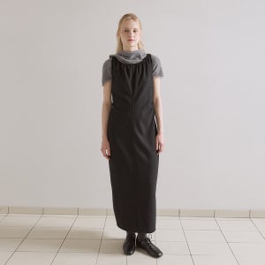 [르누이] Wiona Ruffle Wool Dress (Black)