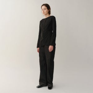 [킨더살몬] Audrey Satin Top Black