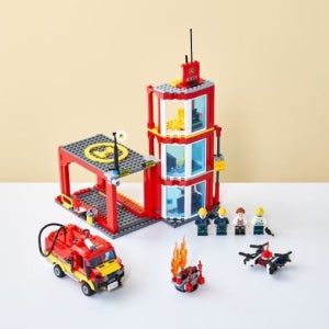[롯데백화점] 모던하우스 소방서놀이 블록세트 663PCSPY0425002-- LE1220110229