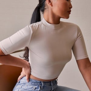 [탑걸] SECOND SKIN MOCK S/L CROP TOP_T216TP111 T216TP111