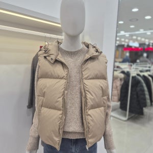 꼼빠니아 [모다아울렛][꼼빠니아]덕다운 후드 집업 베스트 CAFW0-WIV700 전주김제점