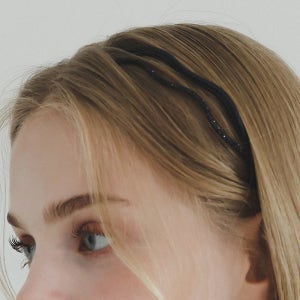 제이로렌 가죽 웨이브 헤어밴드 H01075 H01075 가죽 웨이브 헤어밴드