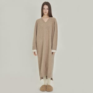 [로맨시크] Mellow Knit Long Dress (Beige)