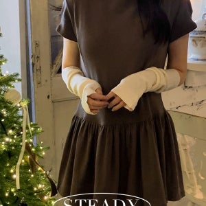 미니원피스 [신상할인10%] [약기모/연말룩] 파르 반목 미니원피스 원피스 (2colors)