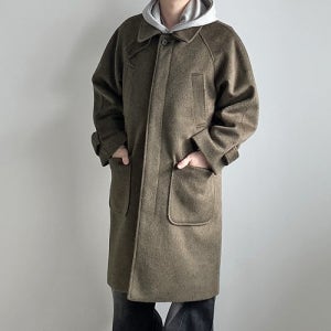 키작은남자 헤리티지 발마칸 맥코트 카키