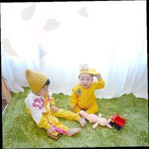 우주복 점프수트 노란색 아기 실내복 놀이복 홈웨어 캐릭터 신생아 바디수트 면소재