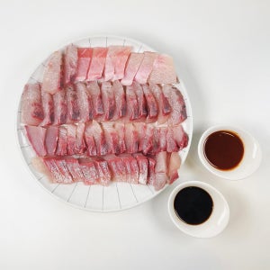 자연산 통영 대방어 회(필렛) 500g