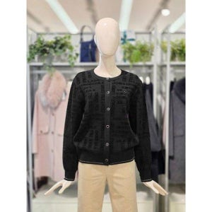 갤러리아_크로커다일레이디 자가드 로고 라운드 가디건 CLEWSW211