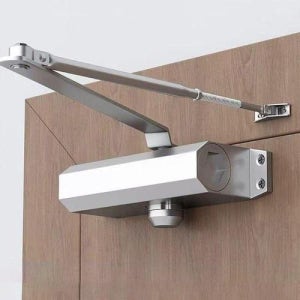 자동 문닫힘 도어클로저 손끼임 방지 무음 도어 잠금장치 WFKMU0G