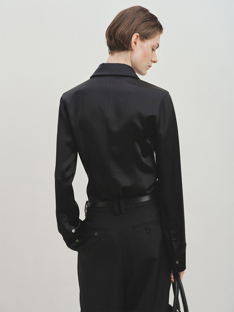 [토니웩] POINTED COLLAR FITTED SHIRTS_ BLACK