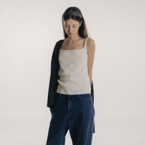 [블랭크룸 우먼] CRISPY SLEEVELESS KNIT_IVORY