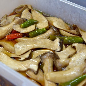 새송이버섯 장아찌 500gX3통, 한길로그대로