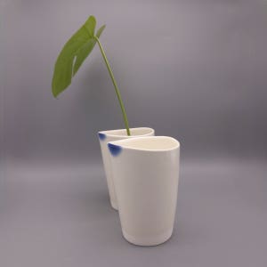 행운을 담은 블루아이 화병 (1p), leewoo(이우)