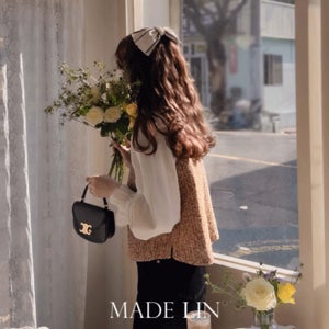 [블프특가 10% ★한정수량][베스트특가 4천원할인]MADE LIN로이먼드 기모트위드 샤랑소매 엣지라인 블라우스[size:F(55~66)]