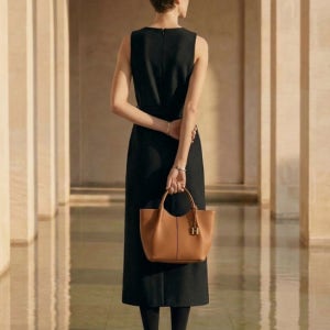 [헤지스 액세서리] [완판재입고][H-Arco] 아르코 브라운 소프트 레더 토트 M HIBA6E351W1