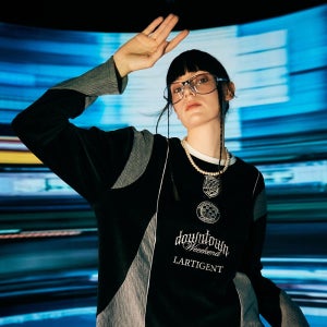 [라티젠] L7 BLOCK VELOUR TOP(BLACK)