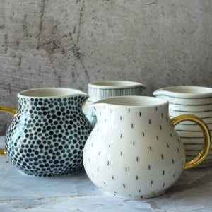 핸드페인팅 블루패턴 금도금 손잡이 밀크저그 물병, 문유경 (문빔)