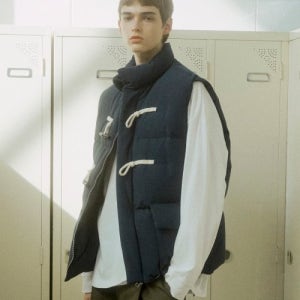 [디써티원] DTO Wappen Puffer Down Gilet_Dark Navy DU23WW1005NV