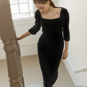 [로트르드민] Velvet Square midi Black Dress Velvet Square midi Black Dress