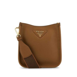 프라다 여성 브라운 가죽 크로스백 1BH191V7NO2DKV F03V8