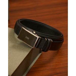 [닥스 액세서리 남성] 닥스 블랙 로고장식 소가죽 벨트 -KH WBBE5E622BK