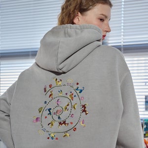 [꼼파뇨] 애니타운 피그먼트 후드티 고스트그레이