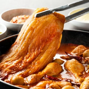 [원주 맛집] 민병선식당 1년 숙성한 묵은지로 진하게 졸인 묵은지 닭볶음탕