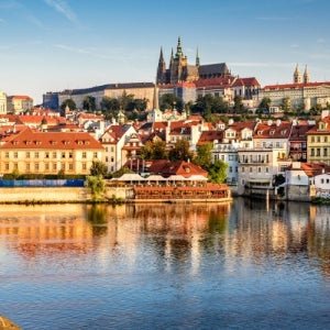 인문학 감상여행 고성 성벽 감상 8일 추석연휴여행 동유럽 세미패키지