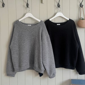 [기획세일15%]셀키아 입술넥 겉기모 맨투맨