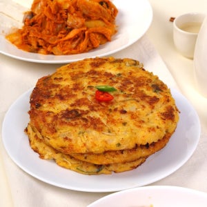 감칠맛이 풍부한 고기 녹두전 2장 450g(1장 당 225g 내외) 2팩