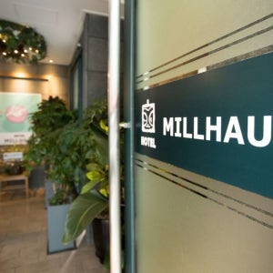 호텔 밀하우스 신촌 / 서울 호텔