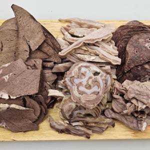 쫄깃하고 잡내 없는 순대 내장모둠 600g (허파 간 염통 오소리감투)