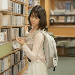[데상트공식] [시오리 착용] 경량 백팩 (15L) SR123UBP15