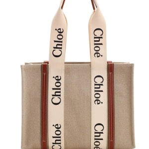 끌로에 우디 미디움 린넨 토트 크로스백 브라운 CHC22AS383I26 90U Medium Woody tote 가방 CHC22AS383I2690U 2JP2