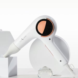 에어루나 화이트