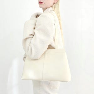 [우수작가][이중수납]듀얼 컴파트 랙탱글 숄더백 아이, 밀크웨이브[milkwave]