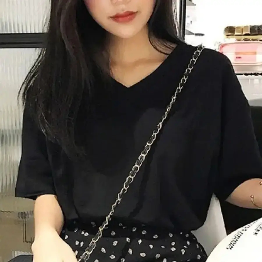 알티피아 여성용 썸머 <b>브이라인</b> 플레인 숏<b>티 스탠다드</b> 반팔티 남방 다크 반소