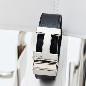 [헤지스 액세서리 남성] [스테디셀러] 블랙 음각로고 소가죽 벨트 WUBE5E309BK