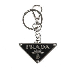 프라다 메탈 키체인 스틸 블랙 1PS057 66A F0H76 24SS ACCIAIO NERO 여성 삼각로고 키링 75619488