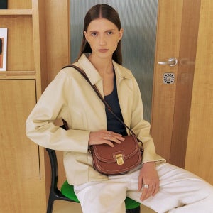 광고 메인 이미지