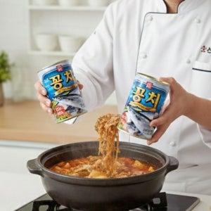 비제이마켓 한성기업 꽁치 300G 24개입 (1박스) 통조림꽁치 밑반찬거리