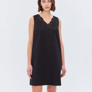 [아떼 바네사브루노] [스테디 셀러] 블랙 자수장식 면혼방 민소매원피스 WVDR5B219BK