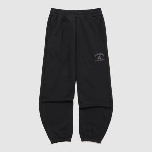 [르꼬끄스포르티브] 유니 루즈핏 조거팬츠 블랙 QR123LFP21