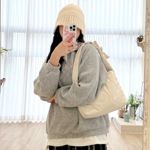 2컬러 / 폭신폭신☁️ 겨울 데일리 리본 패딩백, 니드비비드