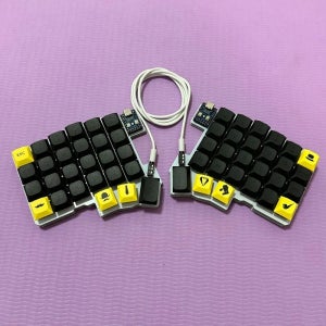 Silakka54 분할 키보드 유선 단일 모드 인체공학적 QMK 분할 핫 스왑 지원 VIAL 왼쪽 및 오른쪽 기계식 키보드