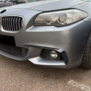 2011년부터 2016년까지 BMW 5 시리즈 F10 F11 M 스포츠 528i 535i 530d 520d M550d 프론트 범퍼 안개등 스플리터 트림 스포일러 튜닝