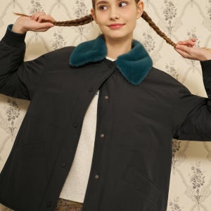 베네통 베네통 여성 리버시블 패딩 점퍼 (블랙)