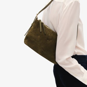 [아페쎄] Vera Shoulder Bag AW26S3FBSBH49 PXCAL-F61974